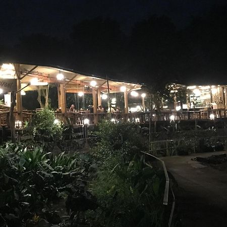 Bamboo Eco Village Cần Thơ Exterior foto