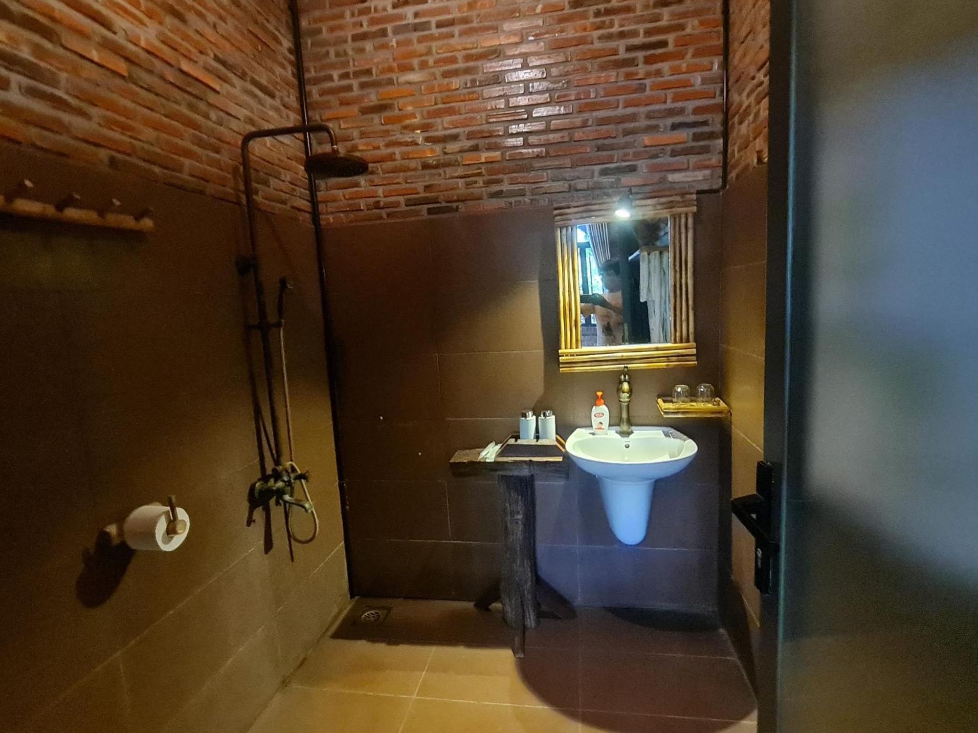 Bamboo Eco Village Cần Thơ Exterior foto