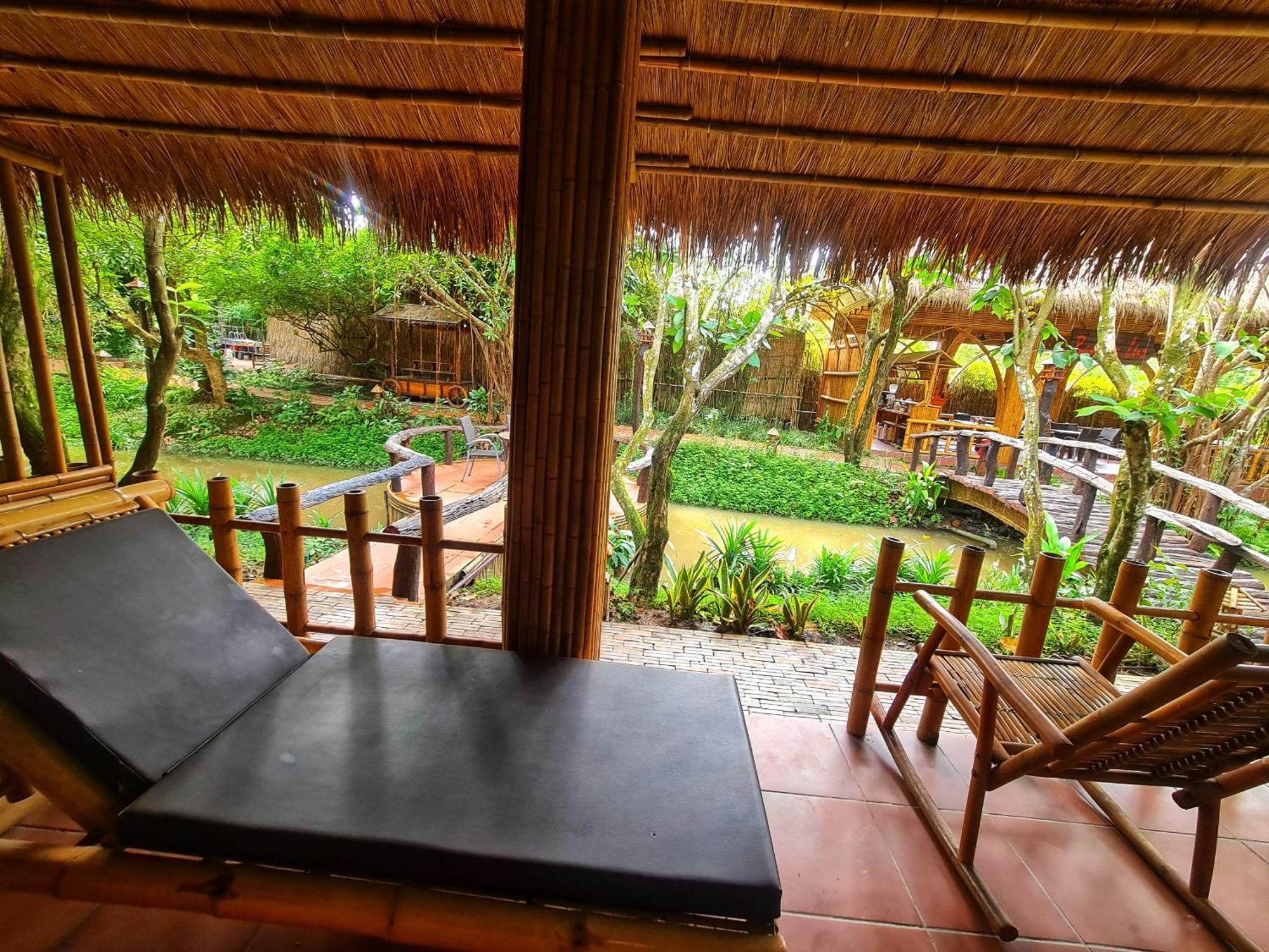 Bamboo Eco Village Cần Thơ Exterior foto