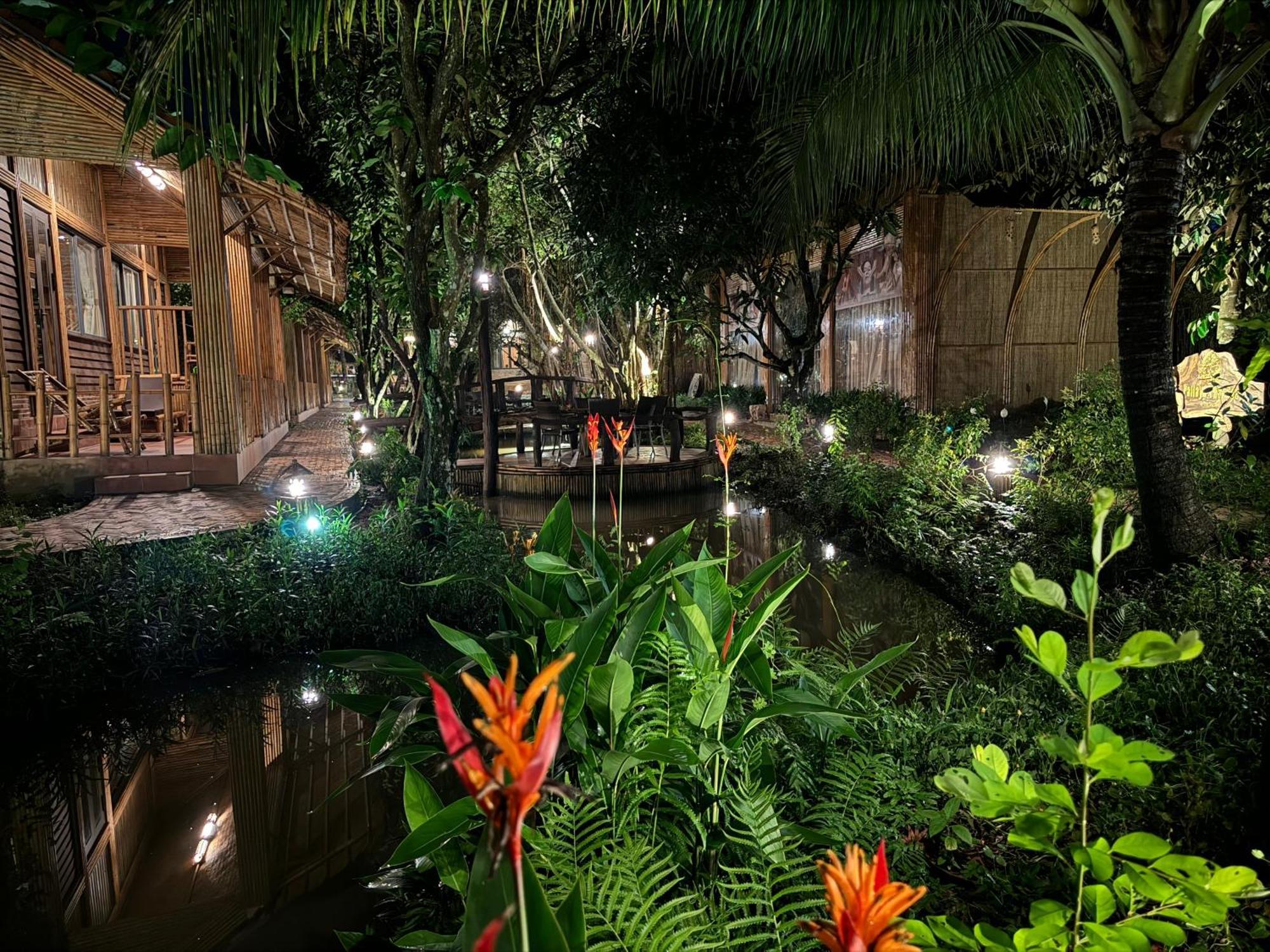 Bamboo Eco Village Cần Thơ Exterior foto