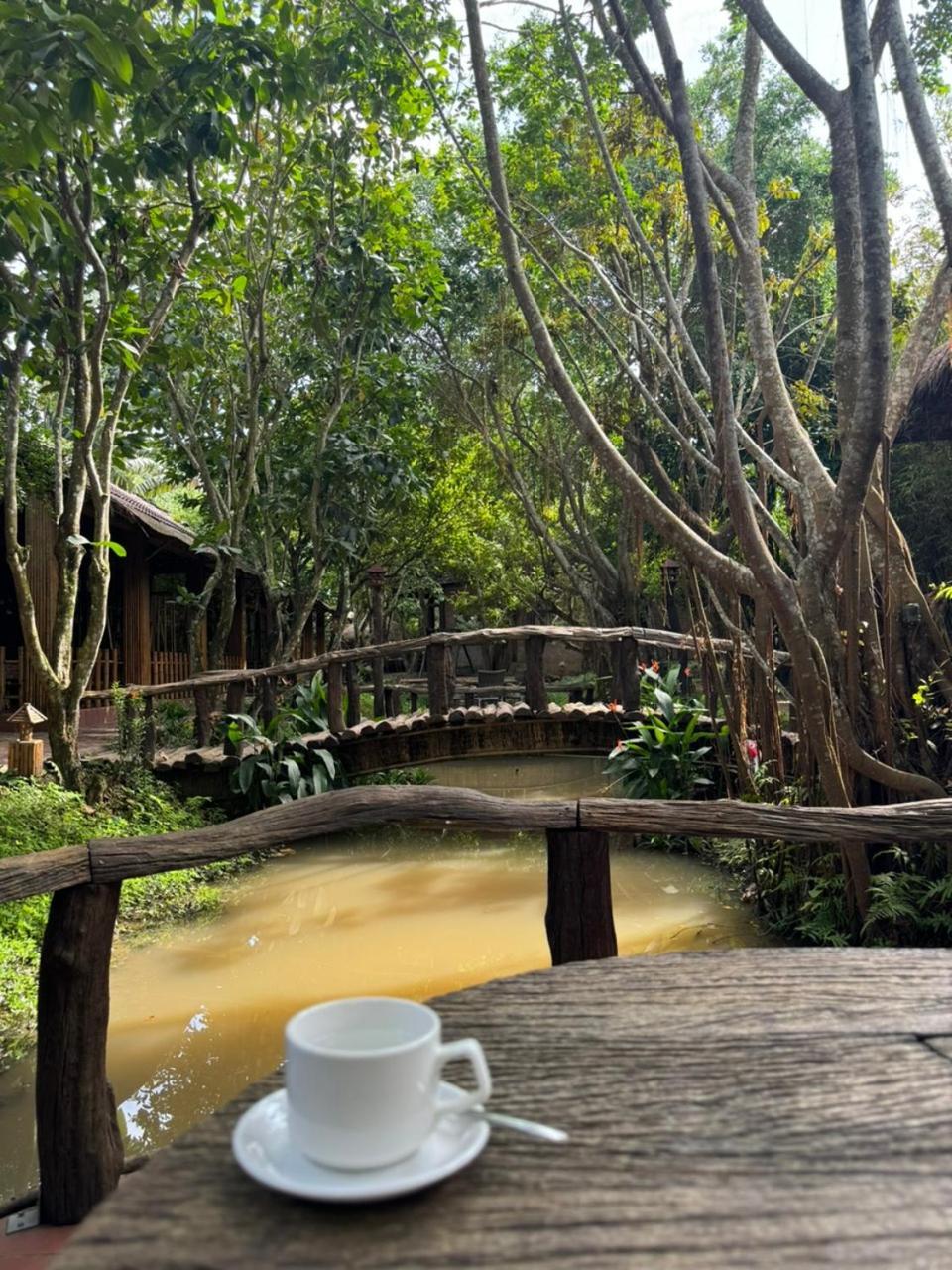 Bamboo Eco Village Cần Thơ Exterior foto
