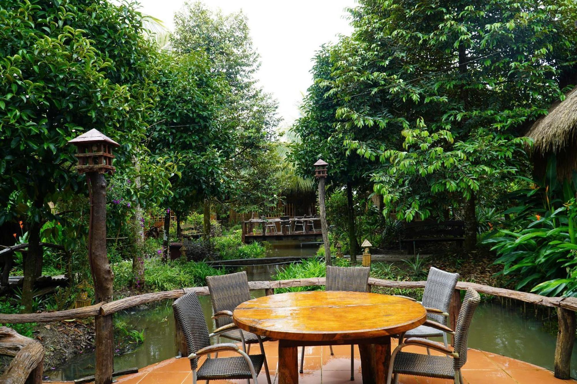 Bamboo Eco Village Cần Thơ Exterior foto