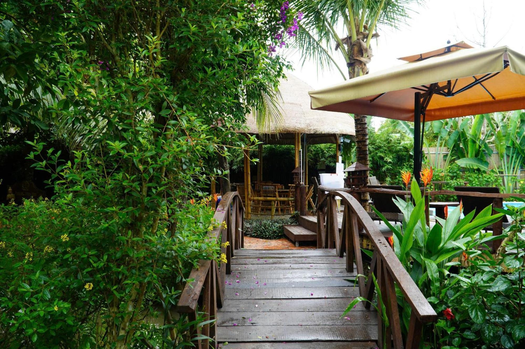 Bamboo Eco Village Cần Thơ Exterior foto
